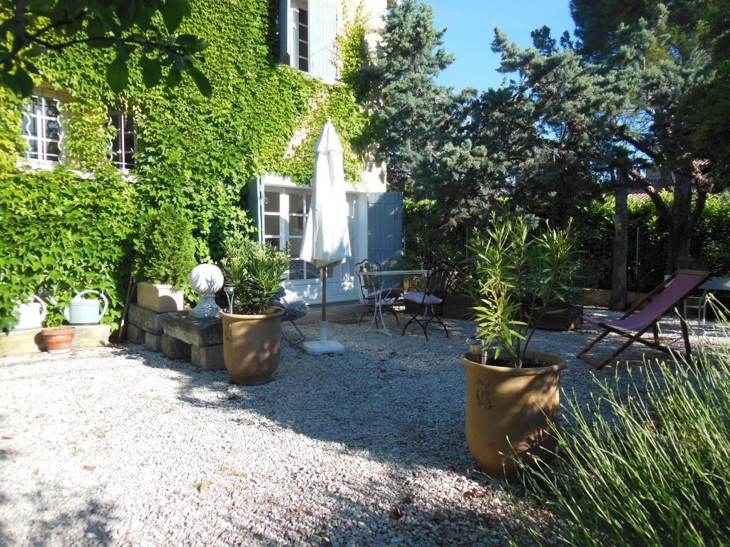 Chambres d'Hôtes Saint Vérédème Pujaut Exterior foto